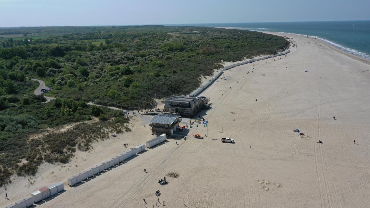 Strandbungalows Vrouwenpolder Exterior photo